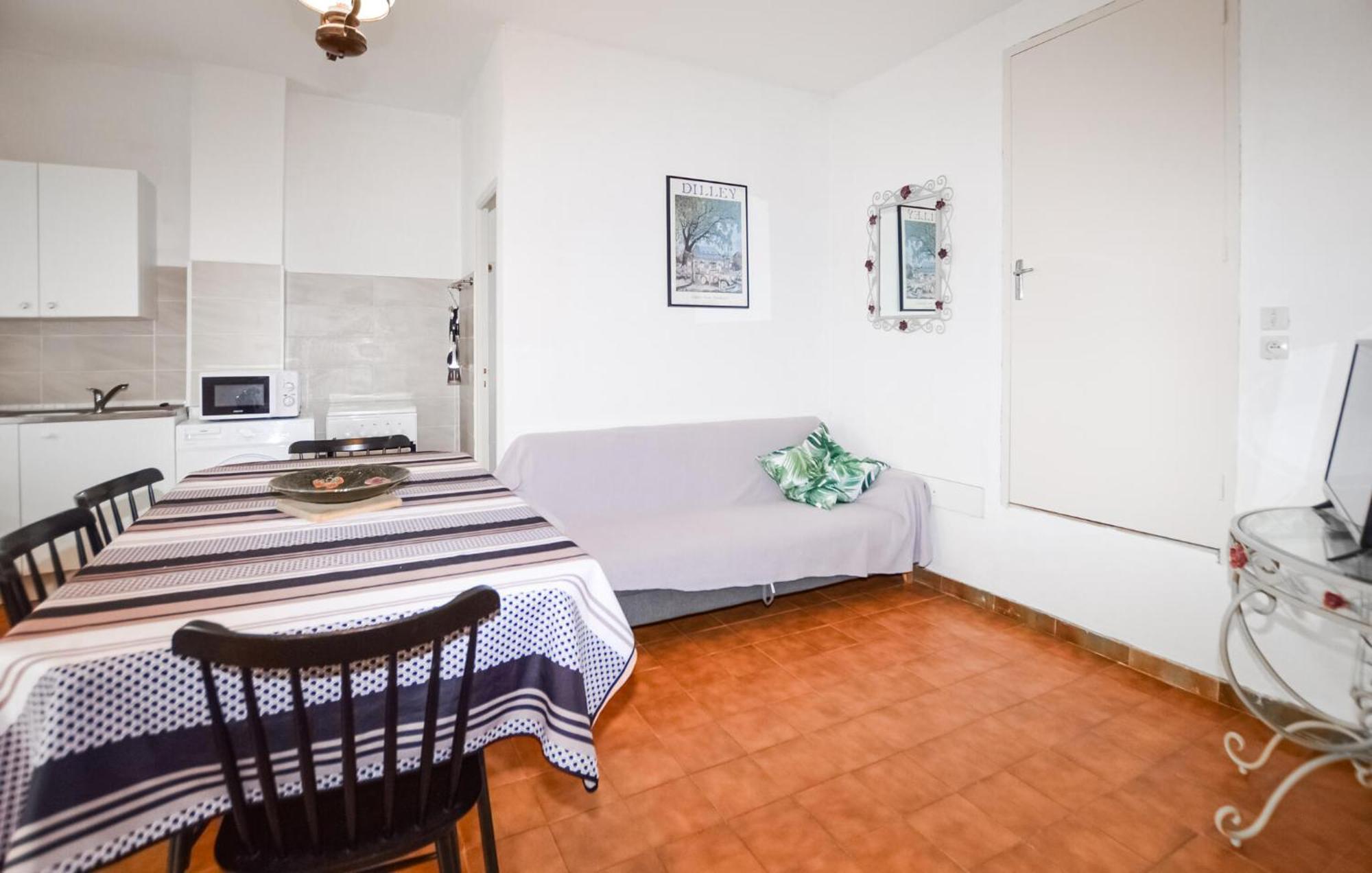 Villa Nicolas โกติ-เชียวาริ ภายนอก รูปภาพ